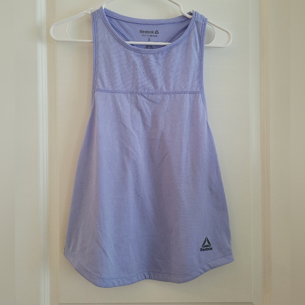 Reebok speedwick racerback top size small in lilac color